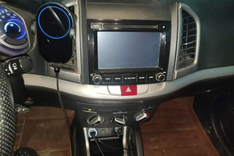 Used JAC Group Refine S3 2014 1.5L Manual Luxury Model Audio And AC Panel