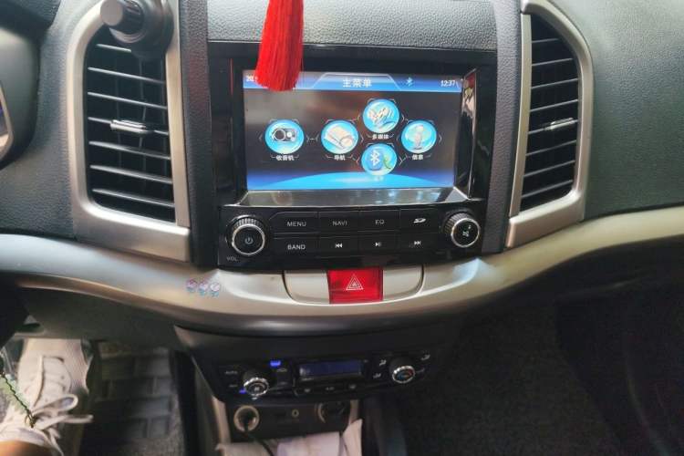 Used JAC Group Refine S3 2014 1.5L CVT Luxury Smart Model Audio And AC Panel