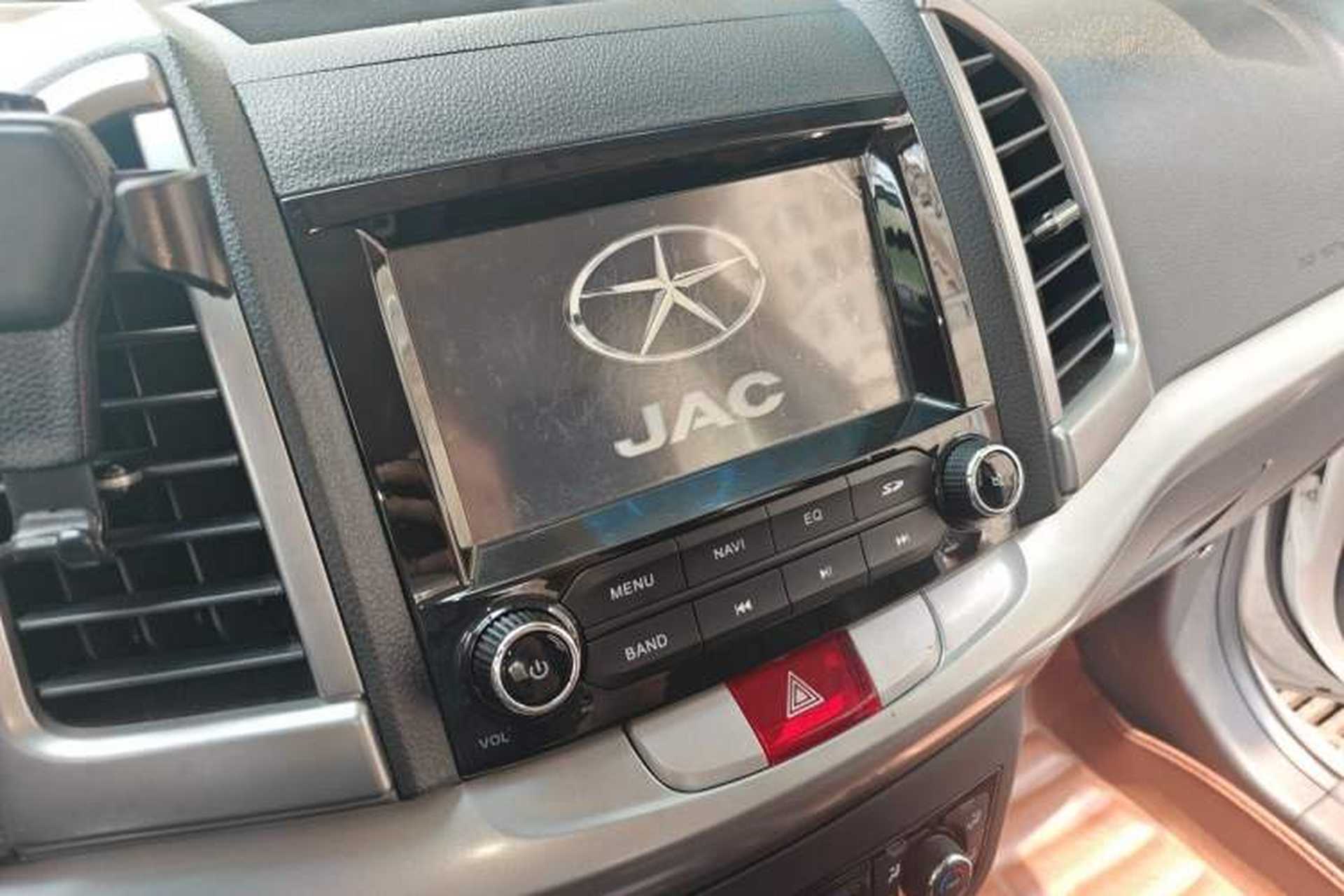 Used JAC Group Refine S3 2014 1.5L Manual Luxury Smart Model Audio And AC Panel