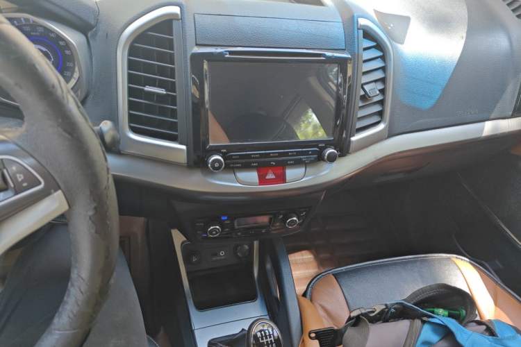 Used JAC Group Refine S3 2014 1.5L Manual Luxury Smart Model Audio And AC Panel