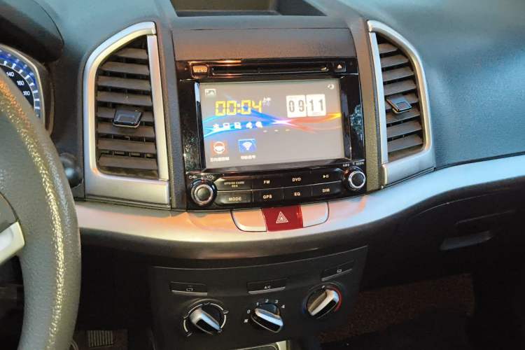 Used JAC Group Refine S3 2014 1.5L Manual Luxury Model Audio And AC Panel