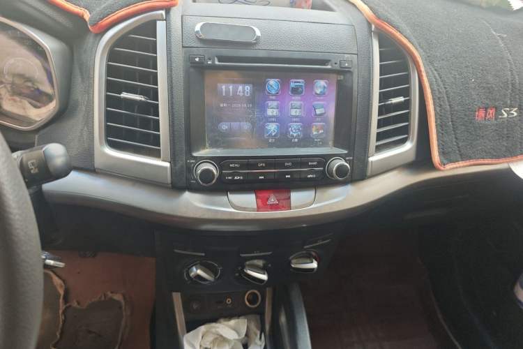 Used JAC Group Refine S3 2014 1.5L Manual Luxury Model Audio And AC Panel