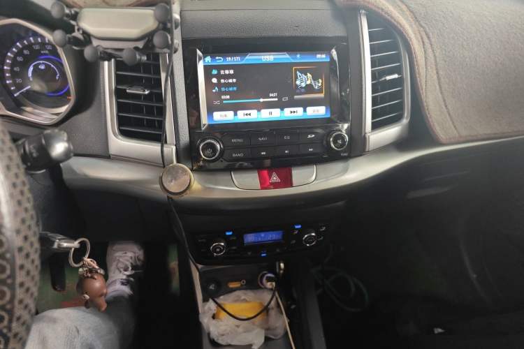 Used JAC Group Refine S3 2014 1.5L Manual Luxury Smart Model Audio And AC Panel