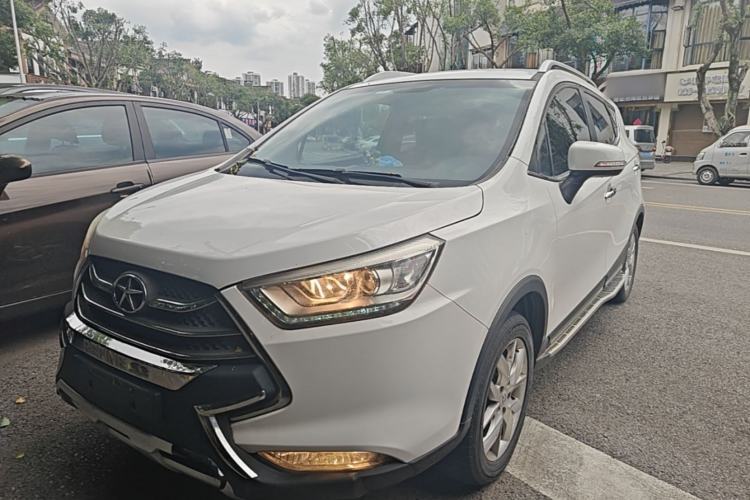 Used JAC Group Refine S3 2014 1.5L Manual Luxury Smart Model Guazi used car, China used car export, Used car for sale, Used  cars, Cheapest cars for sale