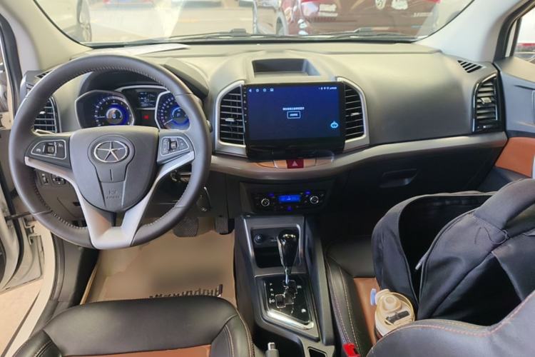 Used JAC Group Refine S3 2014 1.5L CVT Luxury Smart Model Center Console
