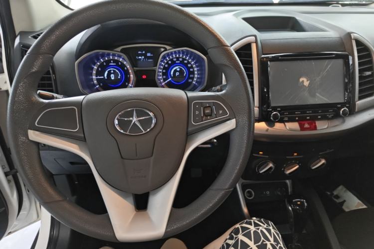 Used JAC Group Refine S3 2014 1.5L CVT Luxury Version Center Console