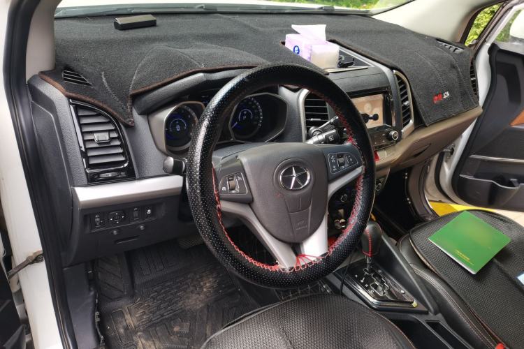 Used JAC Group Refine S3 2014 1.5L CVT Luxury Smart Model Center Console