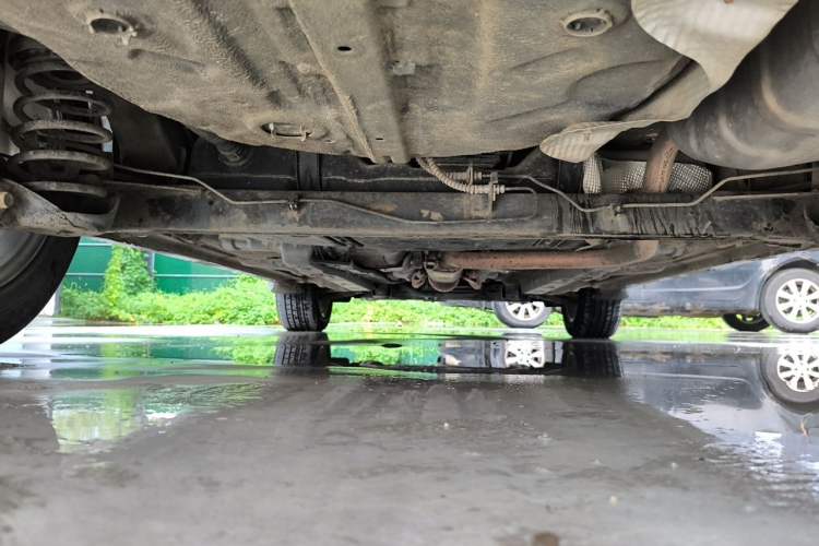 Used JAC Group Refine S3 2014 1.5L CVT Luxury Version Chassis Rear