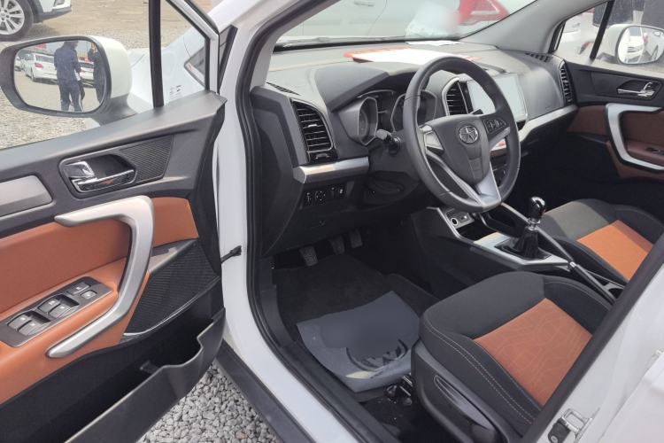 Used JAC Group Refine S3 2014 1.5L Manual Luxury Model Driver Seat