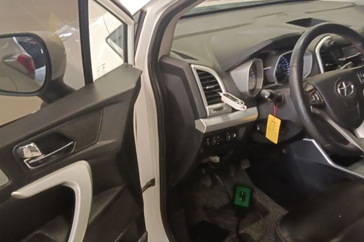 Used JAC Group Refine S3 2014 1.5L Manual Luxury Smart Model Driver Seat