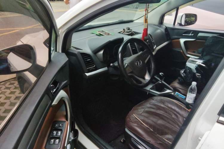 Used JAC Group Refine S3 2014 1.5L Manual Luxury Model Driver Seat
