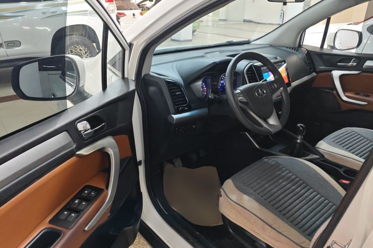 Used JAC Group Refine S3 2014 1.5L Manual Luxury Model Driver Seat