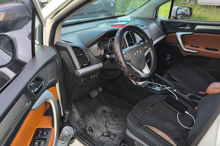 Used JAC Group Refine S3 2014 1.5L CVT Luxury Version Driver Seat