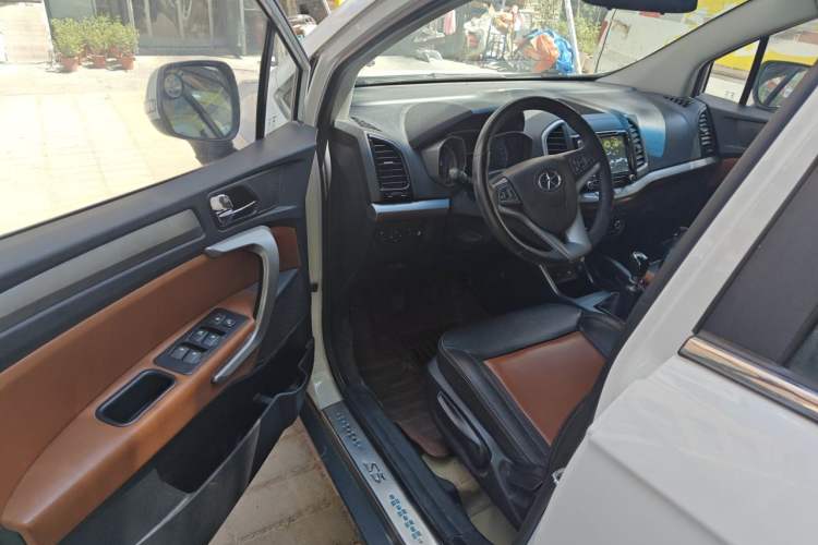 Used JAC Group Refine S3 2014 1.5L Manual Luxury Smart Model Driver Seat