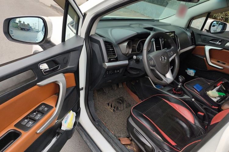 Used JAC Group Refine S3 2014 1.5L Manual Luxury Model Driver Seat