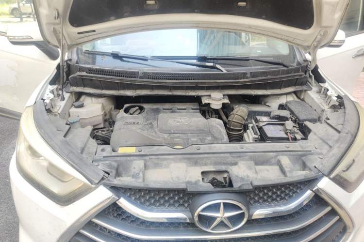 Used JAC Group Refine S3 2014 1.5L Manual Luxury Smart Model Engine Bay