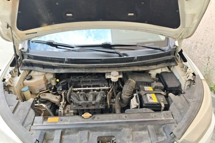 Used JAC Group Refine S3 2014 1.5L Manual Luxury Smart Model Engine Bay