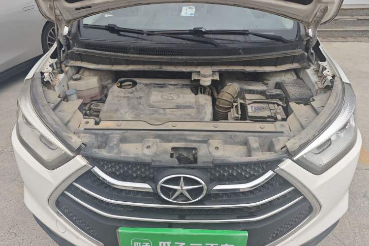 Used JAC Group Refine S3 2014 1.5L Manual Luxury Model Engine Bay