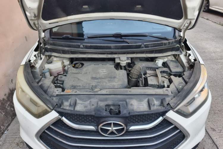 Used JAC Group Refine S3 2014 1.5L CVT Luxury Version Engine Bay