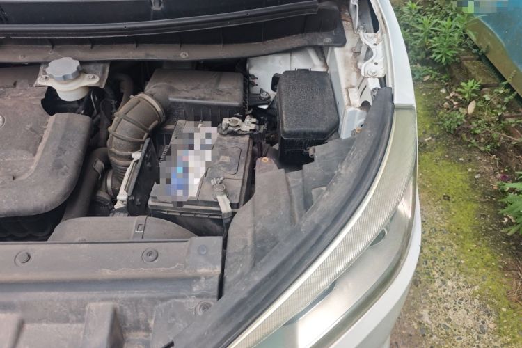 Used JAC Group Refine S3 2014 1.5L Manual Luxury Smart Model Engine Bay Left