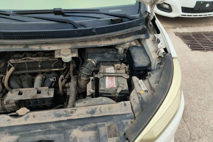 Used JAC Group Refine S3 2014 1.5L Manual Luxury Smart Model Engine Bay Left