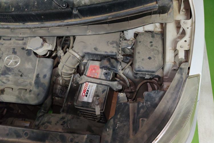 Used JAC Group Refine S3 2014 1.5L CVT Luxury Version Engine Bay Left