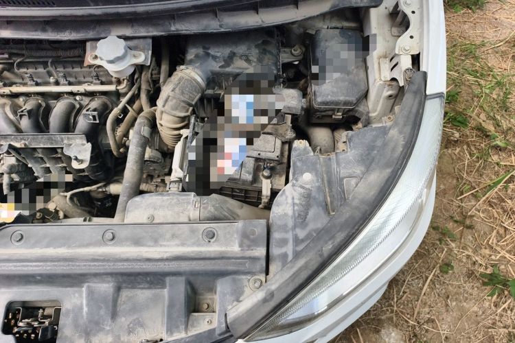 Used JAC Group Refine S3 2014 1.5L Manual Luxury Smart Model Engine Bay Left