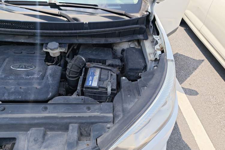 Used JAC Group Refine S3 2014 1.5L CVT Luxury Smart Model Engine Bay Left