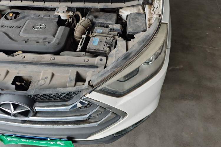 Used JAC Group Refine S3 2014 1.5L Manual Luxury Model Engine Bay Left
