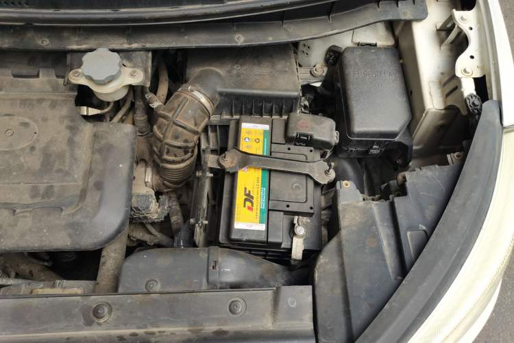 Used JAC Group Refine S3 2014 1.5L CVT Luxury Smart Model Engine Bay Left