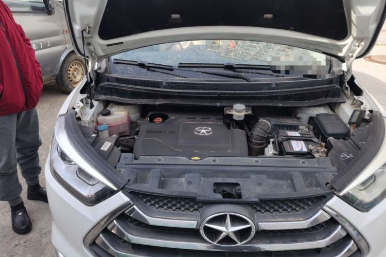 Used JAC Group Refine S3 2014 1.5L Manual Luxury Model Engine Bay Right