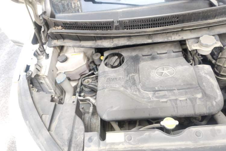 Used JAC Group Refine S3 2014 1.5L Manual Luxury Smart Model Engine Bay Right