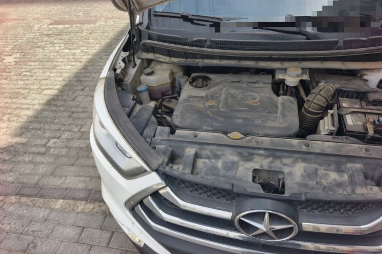 Used JAC Group Refine S3 2014 1.5L Manual Luxury Smart Model Engine Bay Right