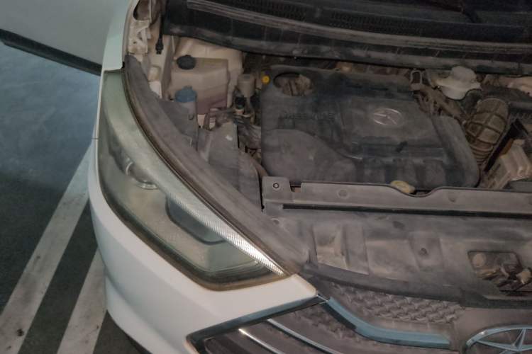 Used JAC Group Refine S3 2014 1.5L Manual Luxury Model Engine Bay Right