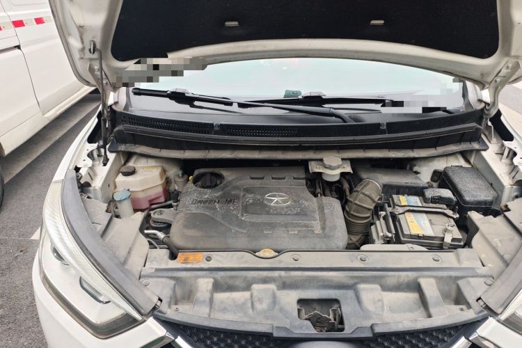 Used JAC Group Refine S3 2014 1.5L Manual Luxury Smart Model Engine Bay Right
