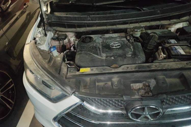 Used JAC Group Refine S3 2014 1.5L Manual Luxury Smart Model Engine Bay Right