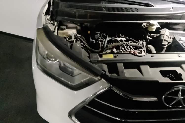 Used JAC Group Refine S3 2014 1.5L CVT Luxury Smart Model Engine Bay Right