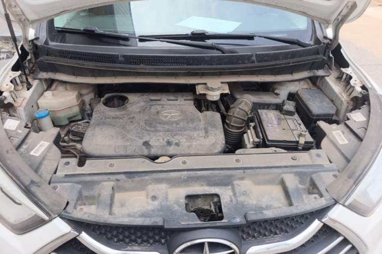 Used JAC Group Refine S3 2014 1.5L Manual Luxury Model Engine Bay