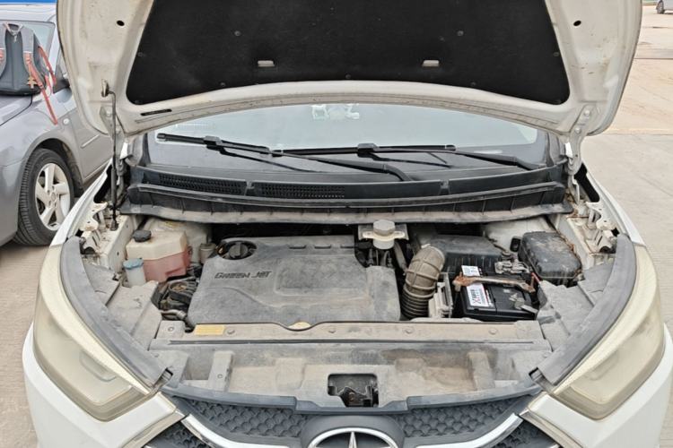 Used JAC Group Refine S3 2014 1.5L Manual Luxury Smart Model Engine Bay