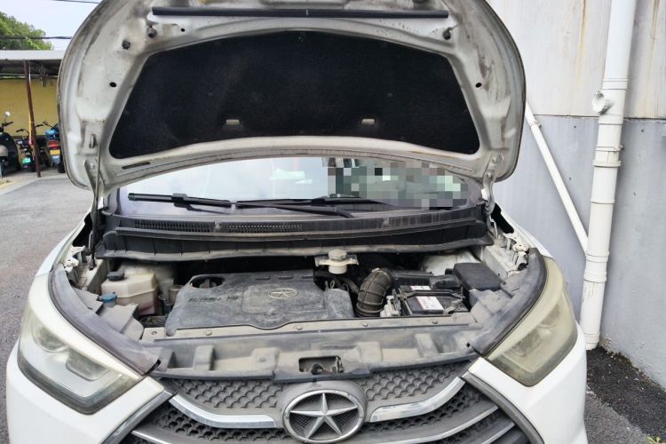 Used JAC Group Refine S3 2014 1.5L Manual Luxury Smart Model Engine Bay