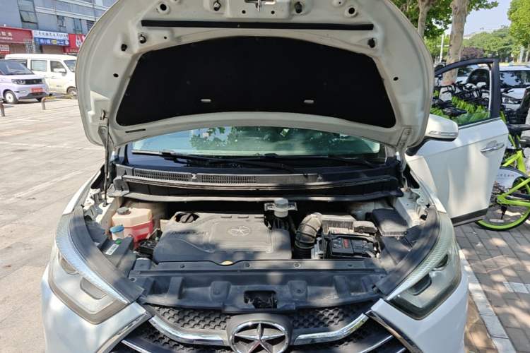 Used JAC Group Refine S3 2014 1.5L Manual Luxury Smart Model Engine Bay