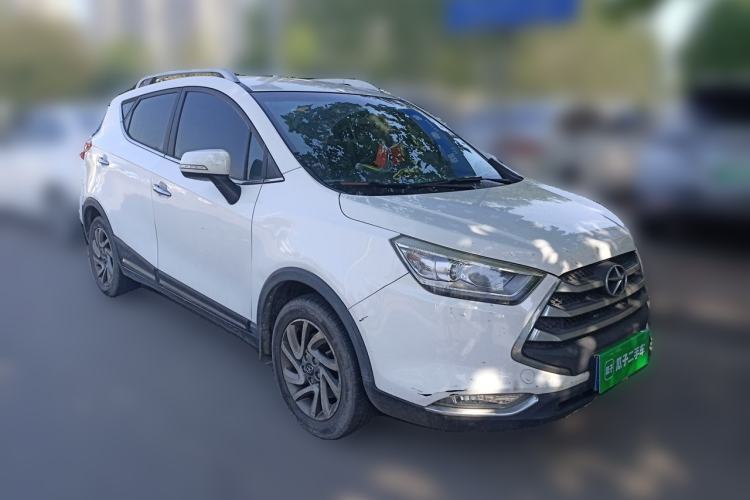Used JAC Group Refine S3 2014 1.5L Manual Luxury Model Front Right 45 Deg