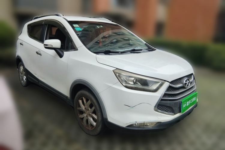 Used JAC Group Refine S3 2014 1.5L Manual Luxury Model Front Right 45 Deg