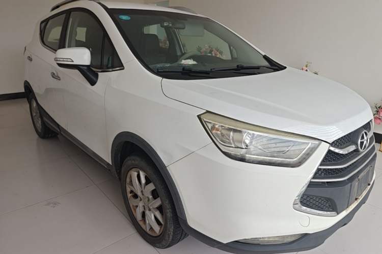 Used JAC Group Refine S3 2014 1.5L Manual Luxury Smart Model Front Right 45 Deg