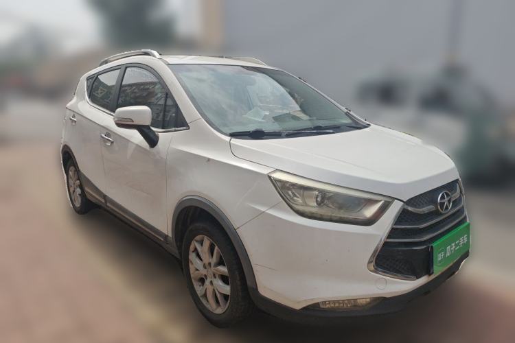 Used JAC Group Refine S3 2014 1.5L Manual Luxury Model Front Right 45 Deg
