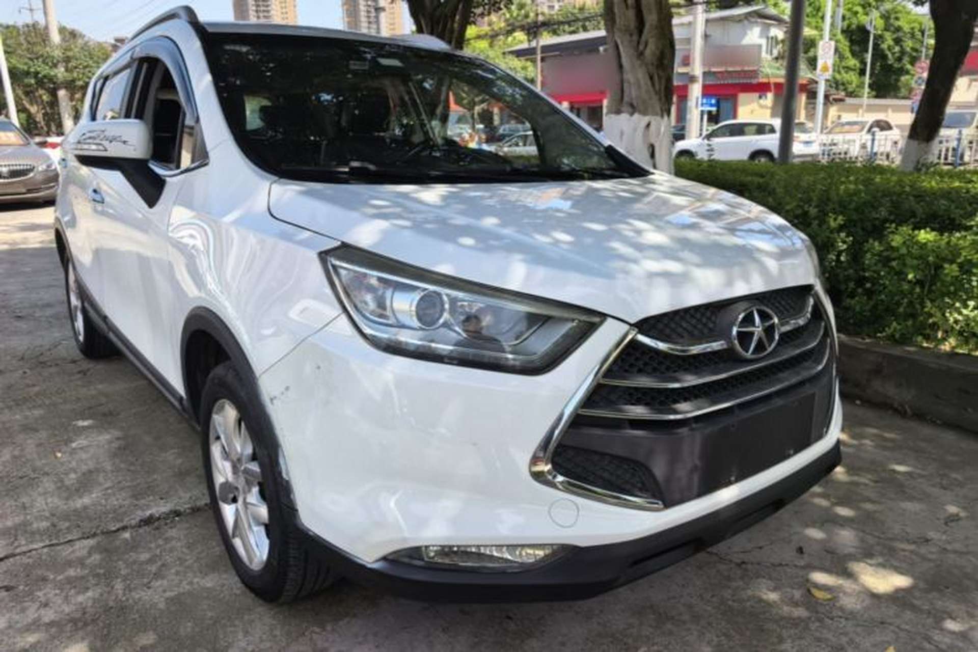 Used JAC Group Refine S3 2014 1.5L Manual Luxury Smart Model Front Right 45 Deg