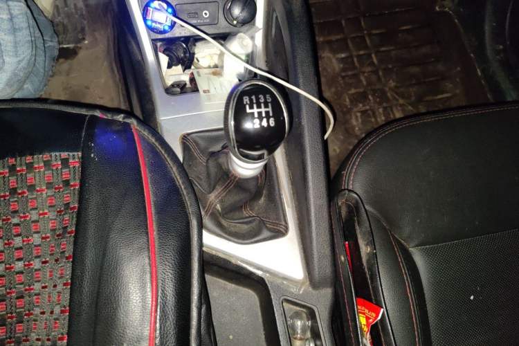 Used JAC Group Refine S3 2014 1.5L Manual Luxury Smart Model Gear Lever