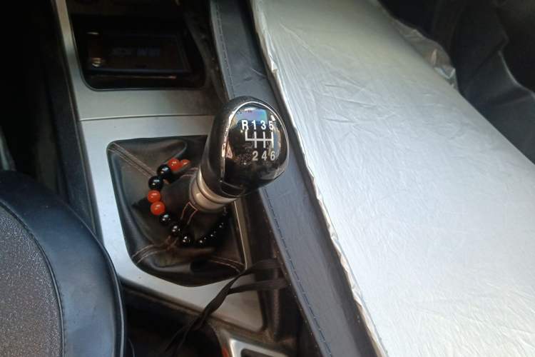 Used JAC Group Refine S3 2014 1.5L Manual Luxury Smart Model Gear Lever