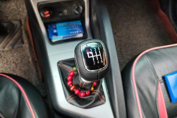 Used JAC Group Refine S3 2014 1.5L Manual Luxury Model Gear Lever