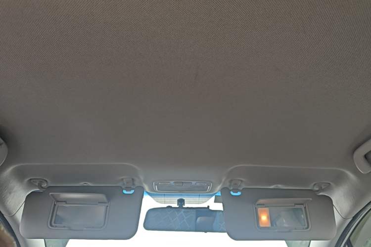 Used JAC Group Refine S3 2014 1.5L Manual Luxury Smart Model Headliner